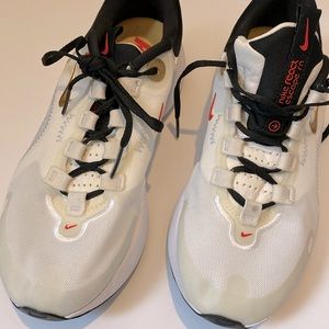 Women’s Nike react escape rn, like new,